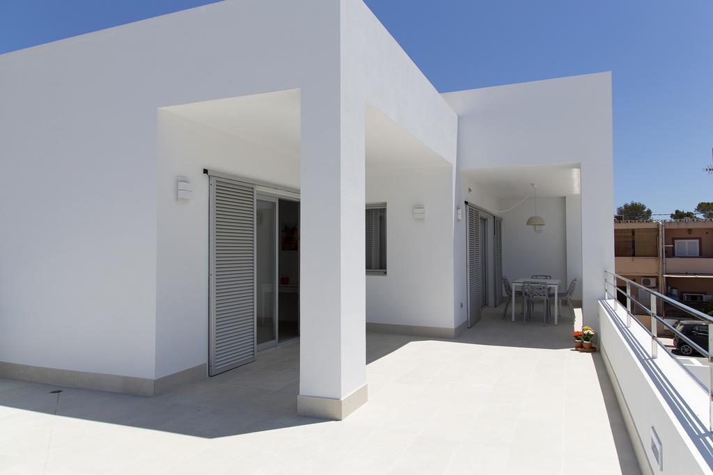 Apartamentos Proa - Emar Hotels Only Adults Es Pujols Rum bild